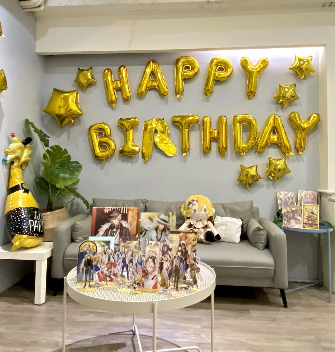 lil_pog_project's tweet photo. 謝謝大家參加今天的線下生日聚會!💛
留言板預計會在boss生日後擇日寄出，
寄出後會在這裡和大家更新~☺️ https://t.co/a638Oog8OL