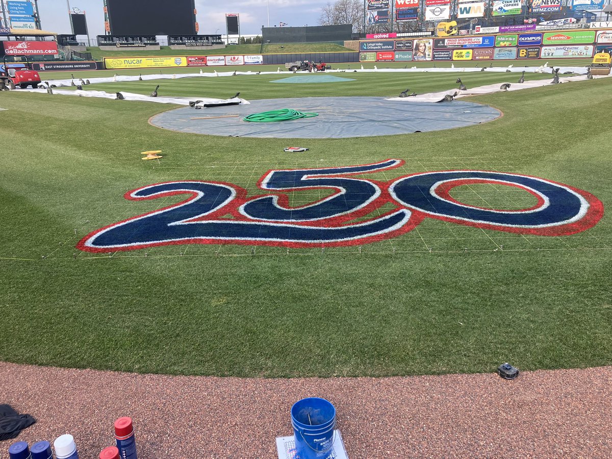 IronPigs GroundsCrew tweet media