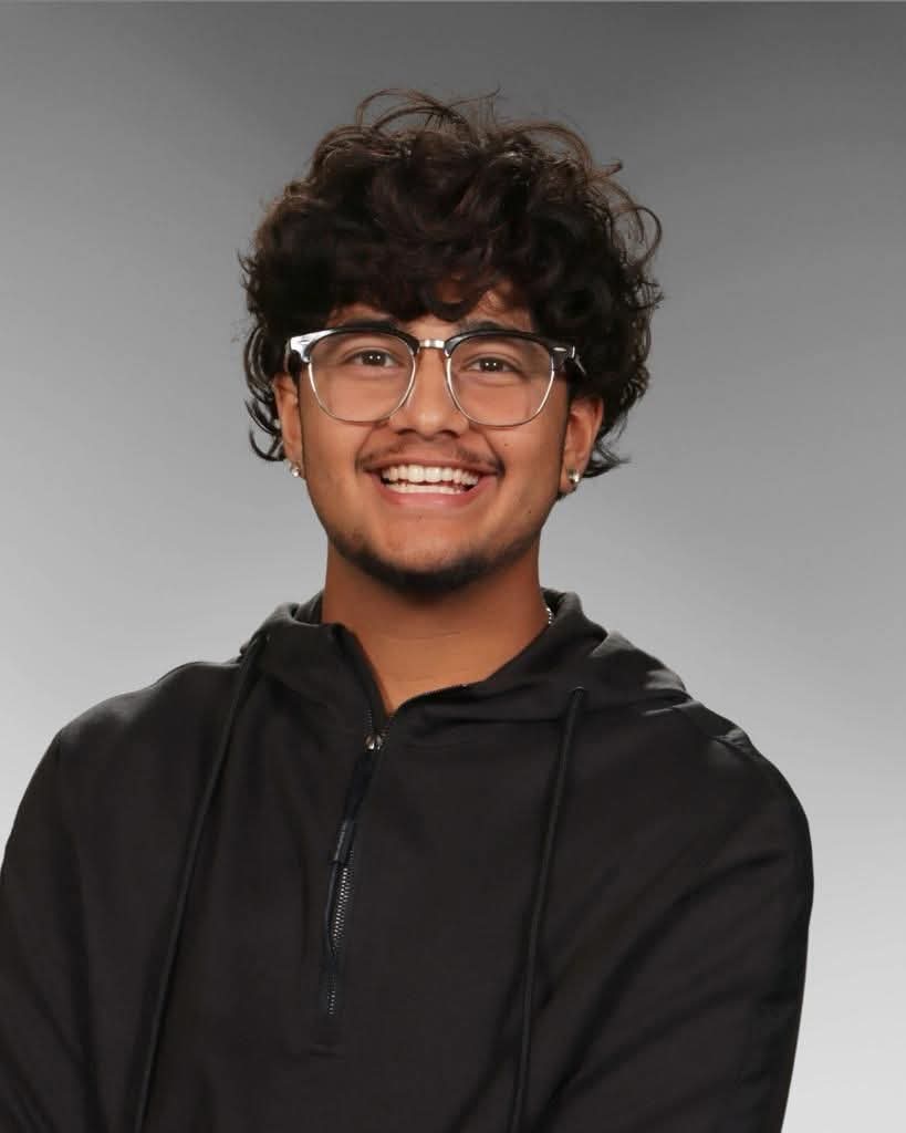 Muhammad Zeeshan Awan tweet media