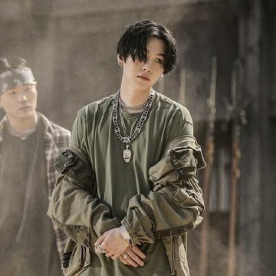 KB ⁷ ㉧㉣㉣ 🅐🅡🅘🅡🅐🅝🅖 💜 ⟭⟬⟬⟭ tweet media