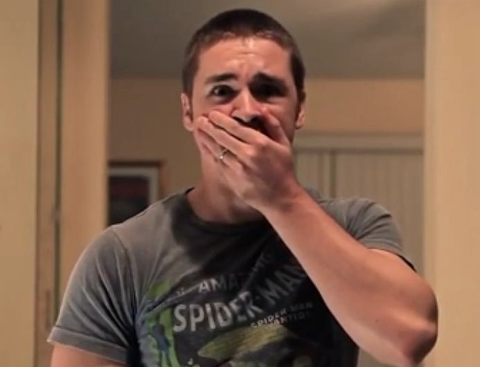 A girl tweeting her W's tweet media