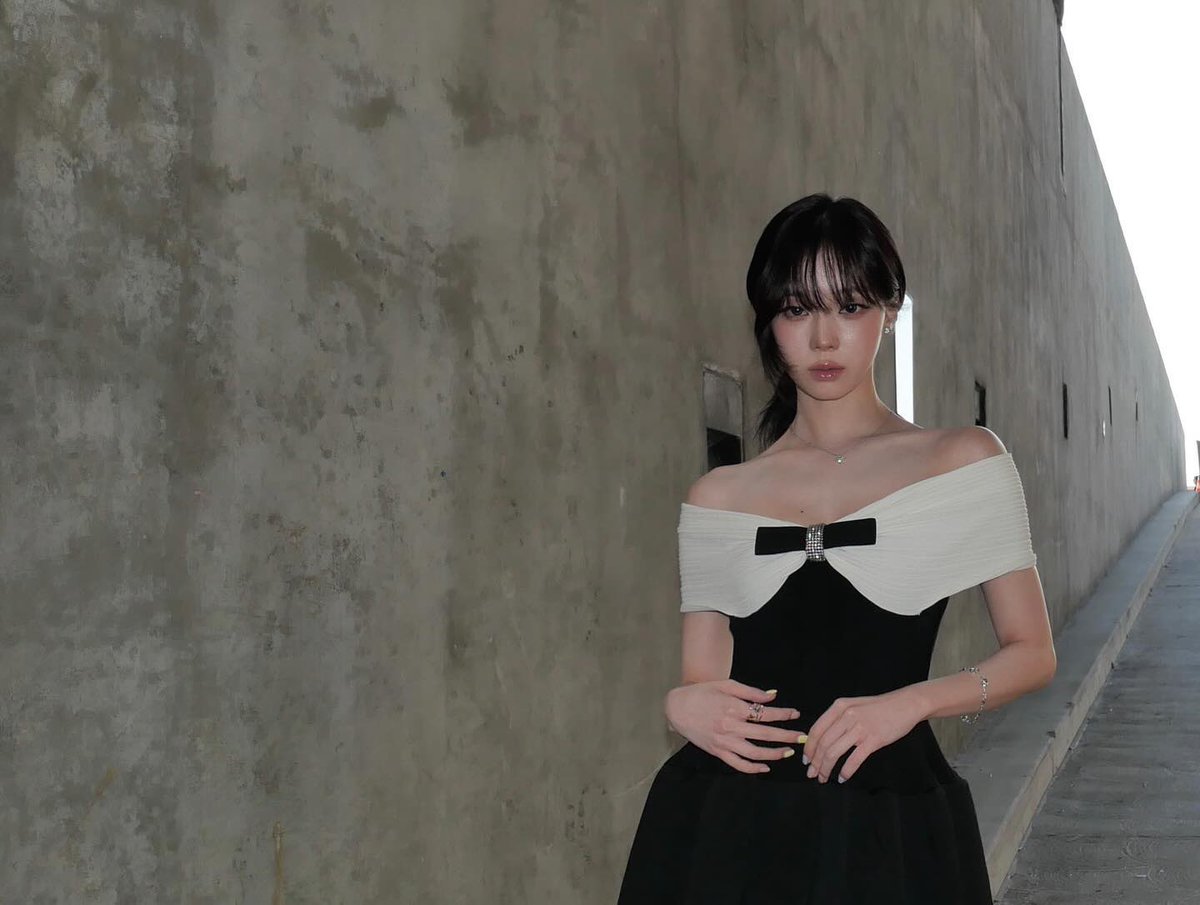 ์ํฐ, ๊น tweet media