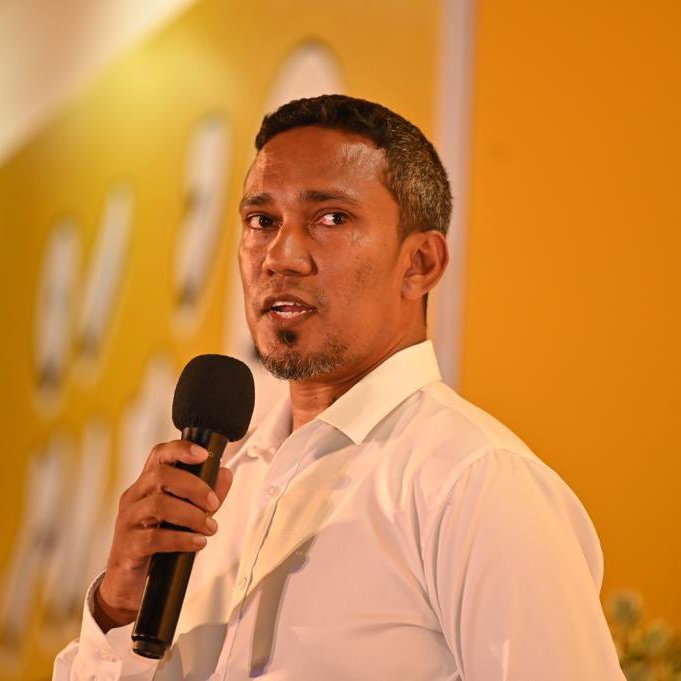 HKurusee's tweet photo. ‼️🚨Breaking News (confirmed)

Founder of the online marketplace iBay and incumbent Fuvahmulah City Mayor MDP candidate Ismail Rafeeq @ismailrafeeq has won re-election and will continue as mayor until 2031.

Under his leadership, Fuvahmulah became the first local government in South Asia to join the Open Government Partnership, launching an online portal to increase citizen engagement and transparency.

Congratulations Ismail! 👏