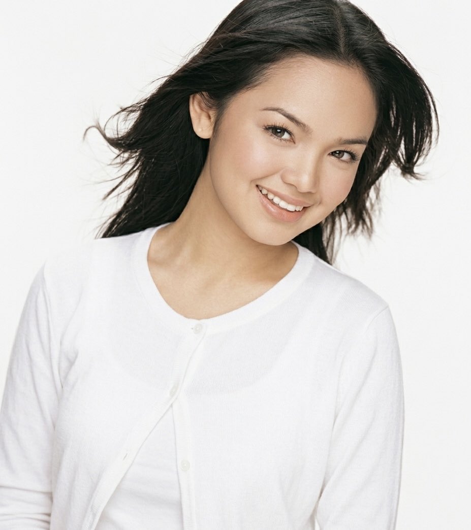 yasku_gigi's tweet photo. @enchantedsiti Kann. Time tu Maybelline femes bethol sebab Siti🥰 https://t.co/UUWStSbJcF