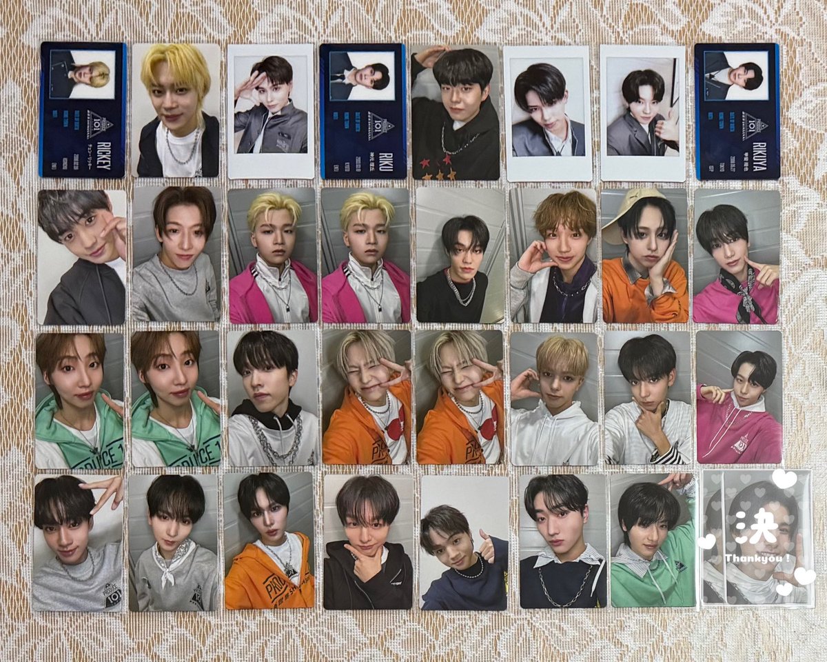 🪞🌷.* tweet media