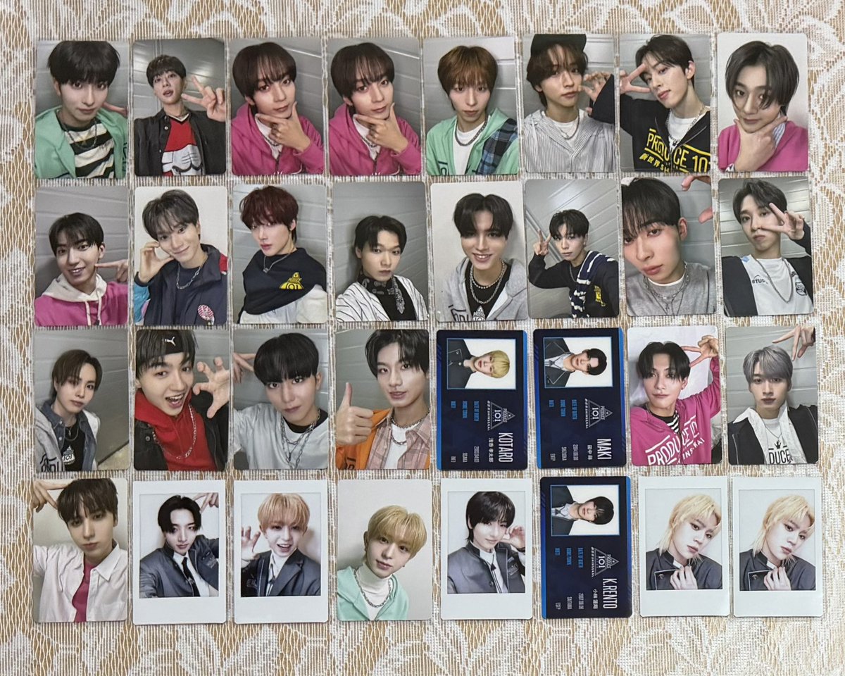 🪞🌷.* tweet media