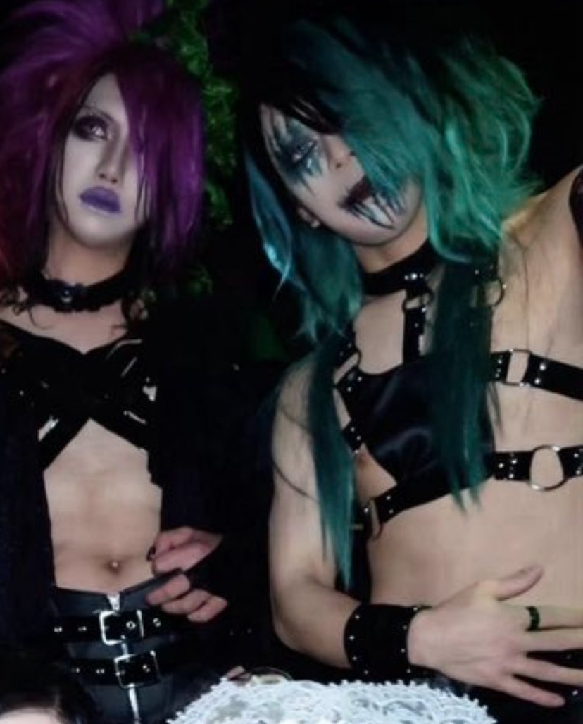 ⊹ serina 🥀 tweet media