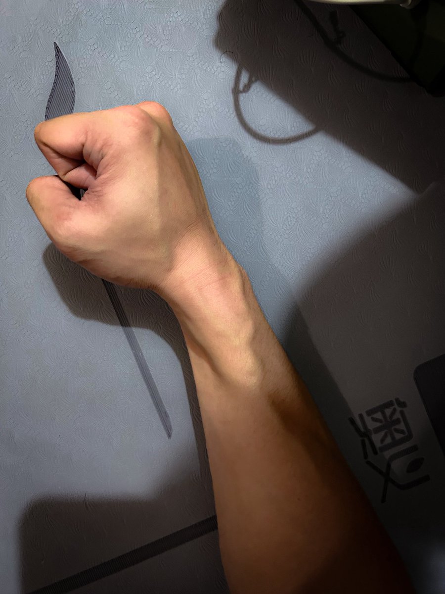 健達情趣蛋 tweet media