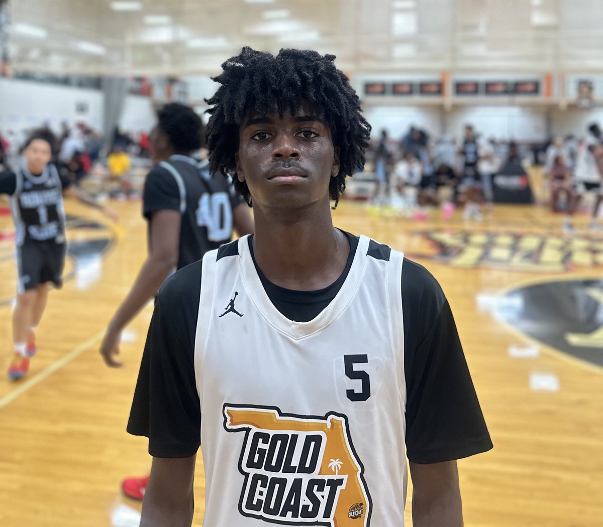 HoopSeen tweet media