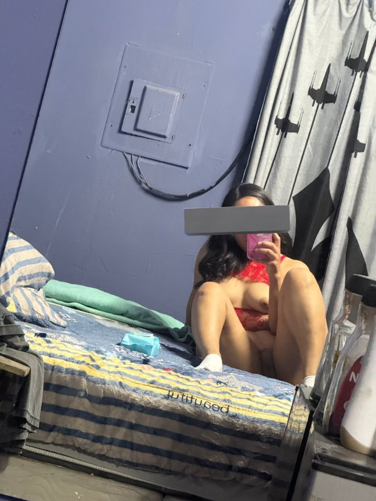 Renattahotwife's tweet photo. Si chicos si quieren ver más contenido está en mi Telegram está en 200 el mes y está todo mi contenido súper rico https://t.co/SoDosEELWD
