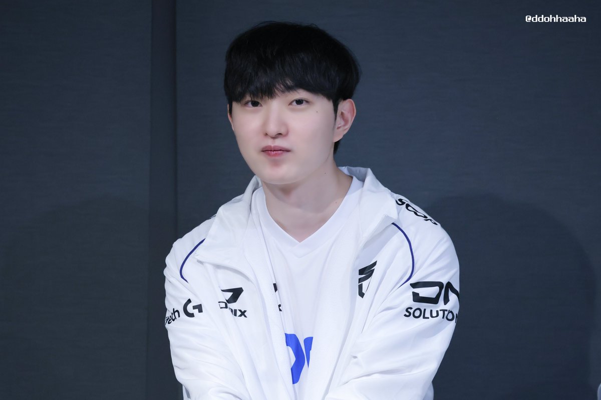 또하 tweet media