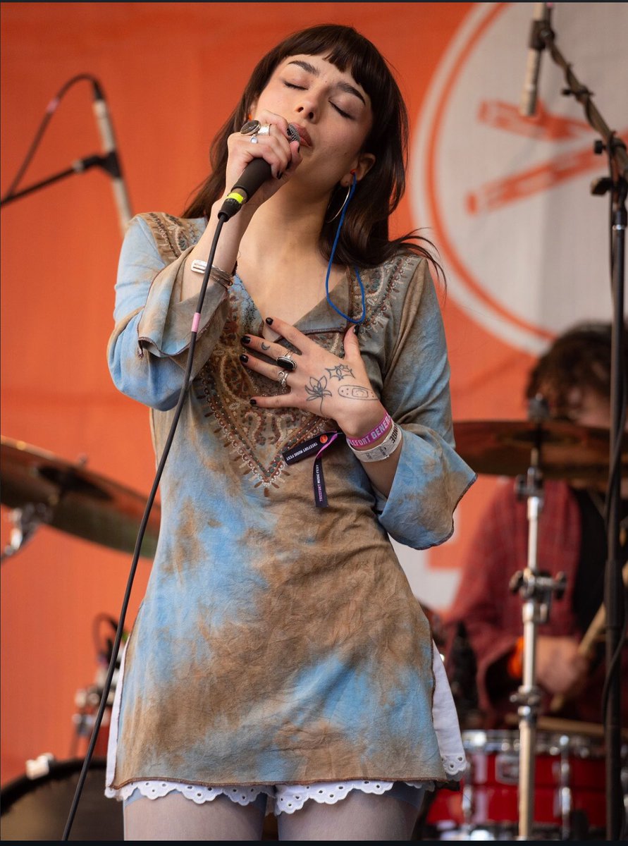 AfterBWNews's tweet photo. @blumarsi Blu Marsi | Treefort Fest
📸 @ julianmeans_photography https://t.co/vZTASzshK5