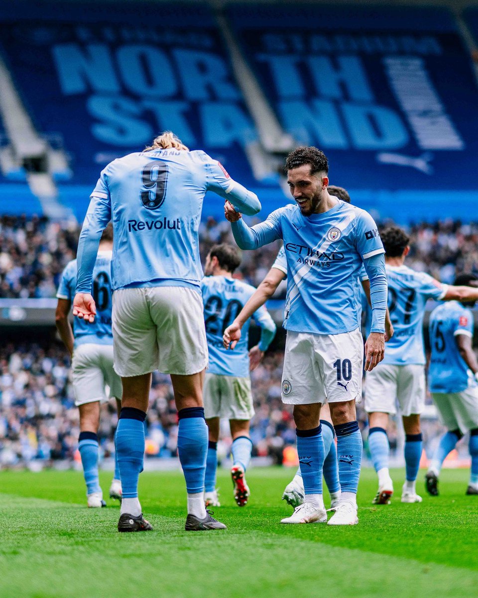 Manchester City tweet media