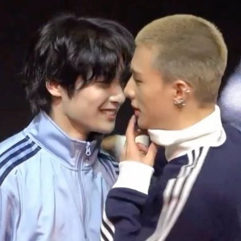 Lily 🍰｡ৎ tweet media