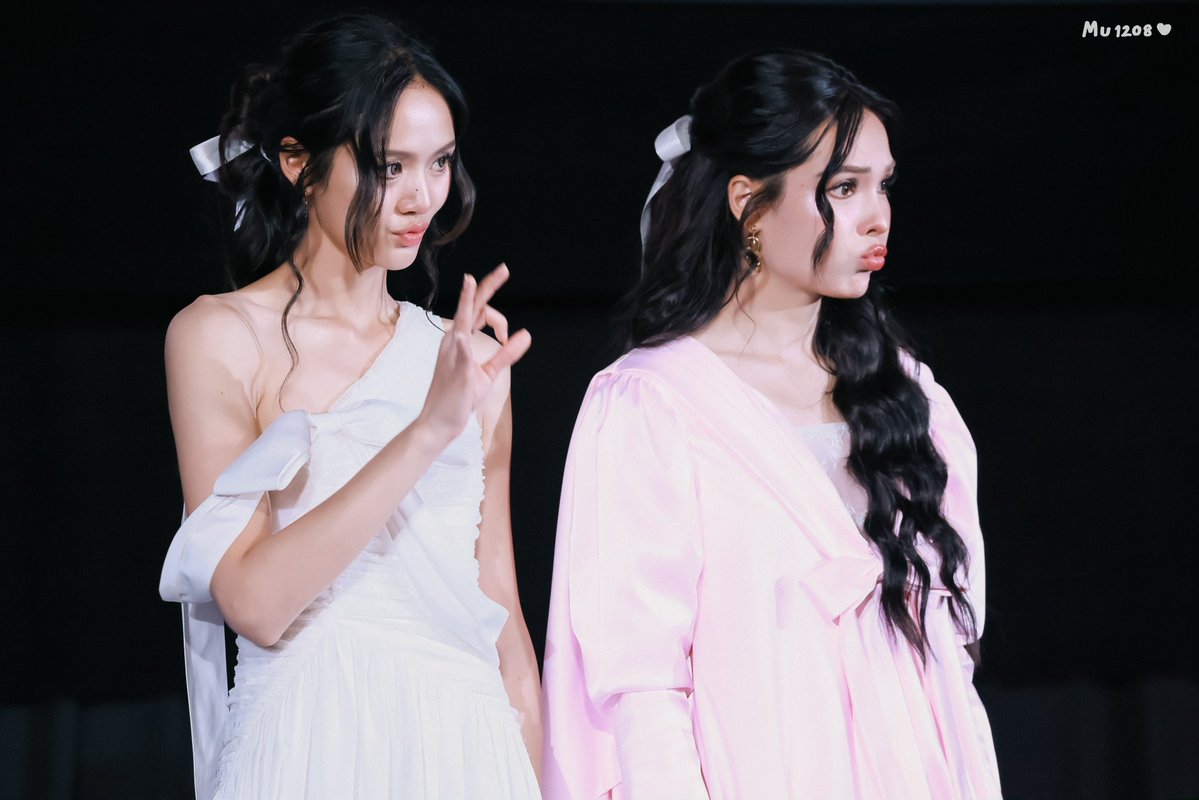 Evelyn Mu tweet media