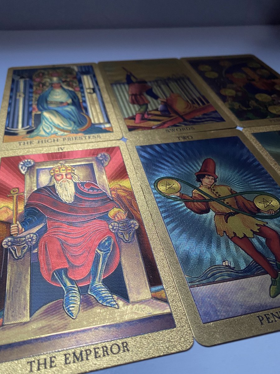 manu | tarot tweet media