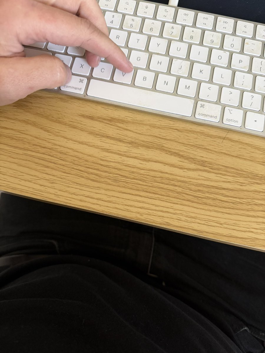 Discover Crypto tweet media