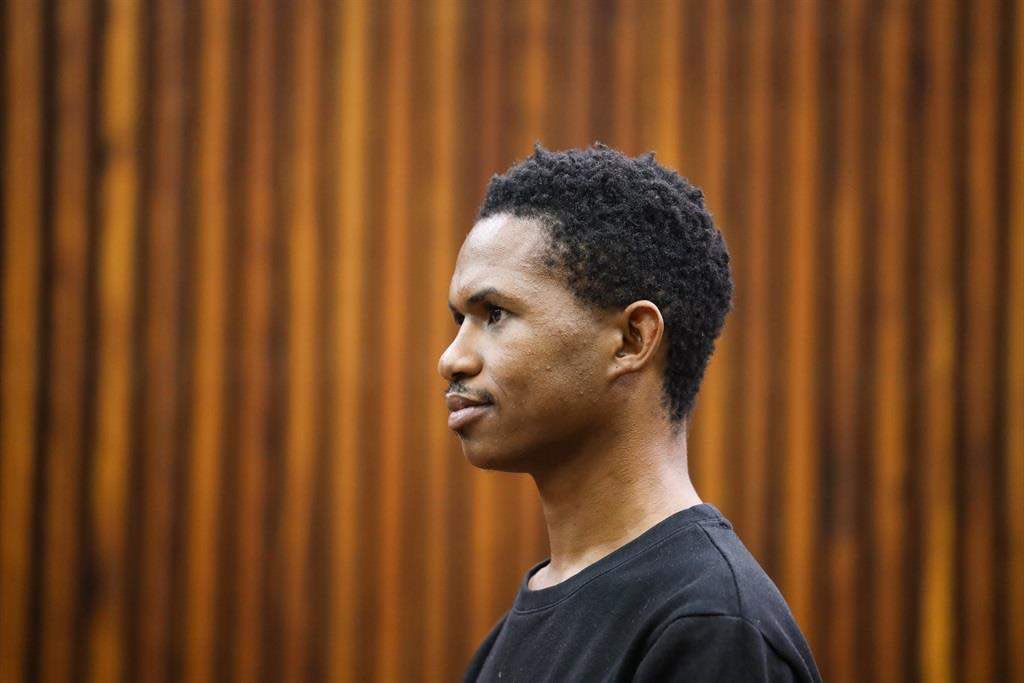 Lisa the First tweet media