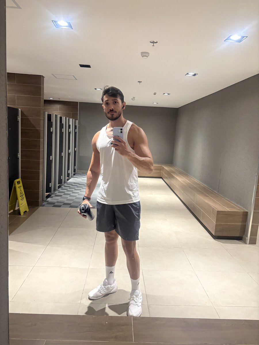 Pão de queijo tweet media