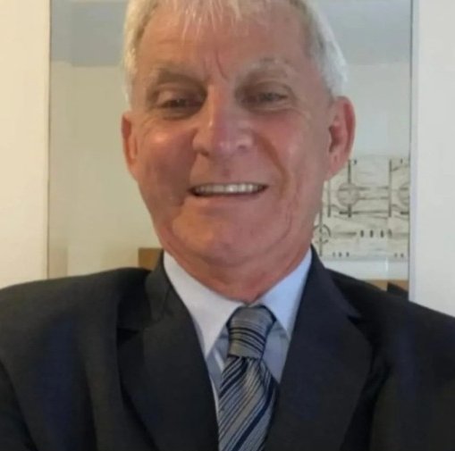 République tweet media