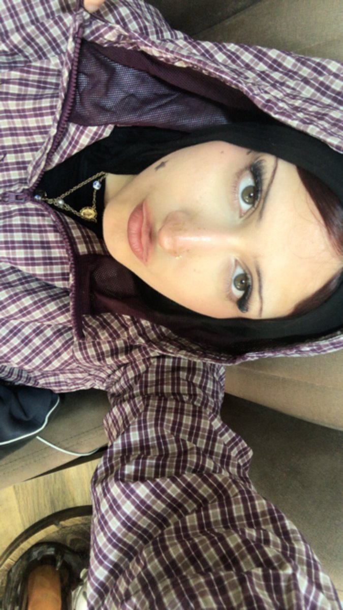 zweena🪆 tweet media