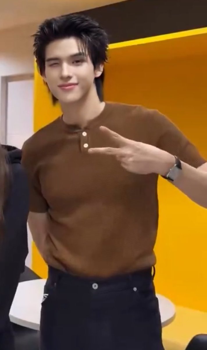 SKNN2228 tweet media