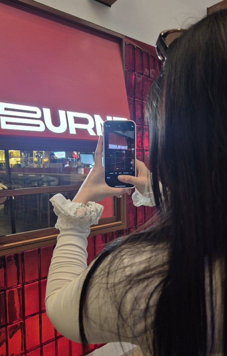 ayefia — ໒꒱˚ tweet media