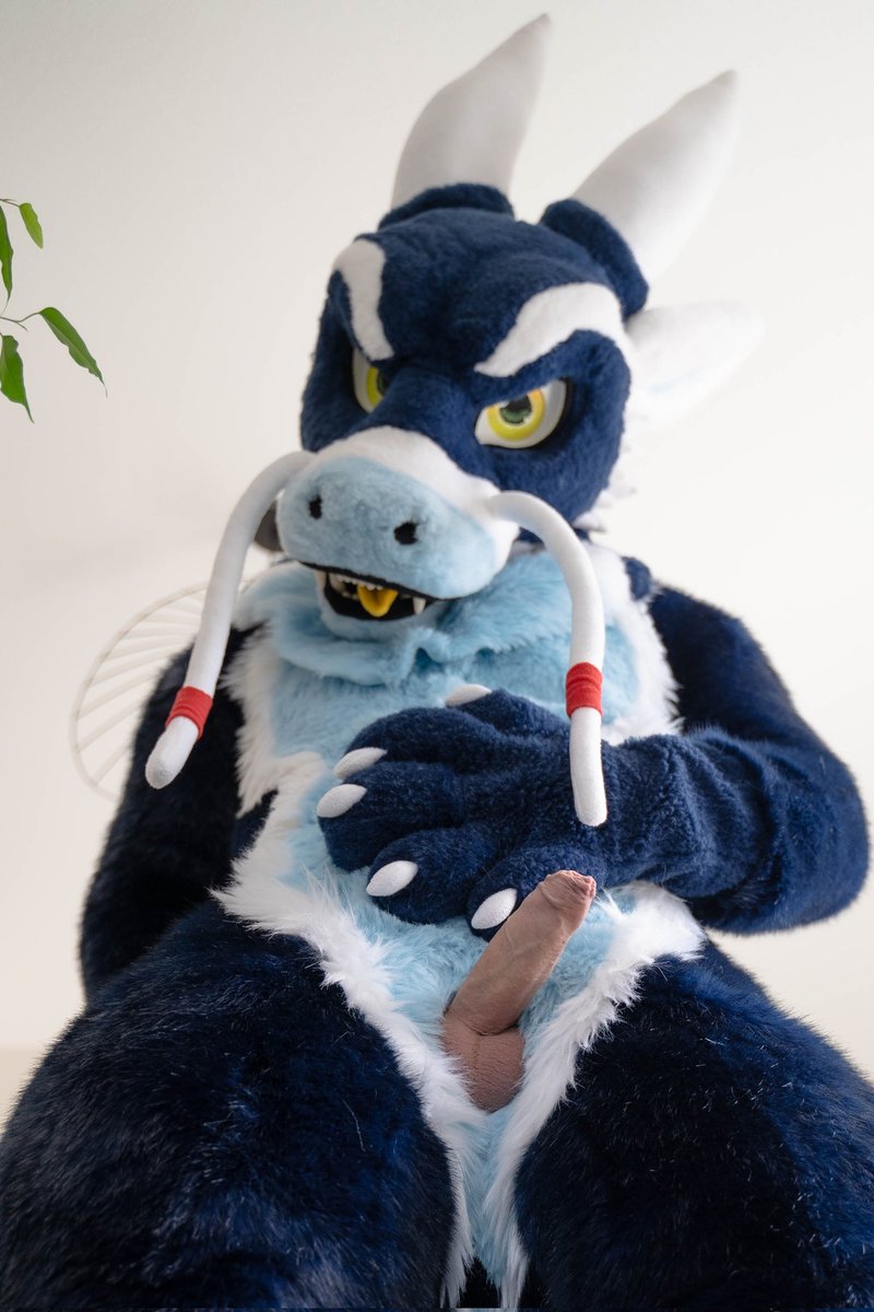 Bad Noodle 💦 tweet media