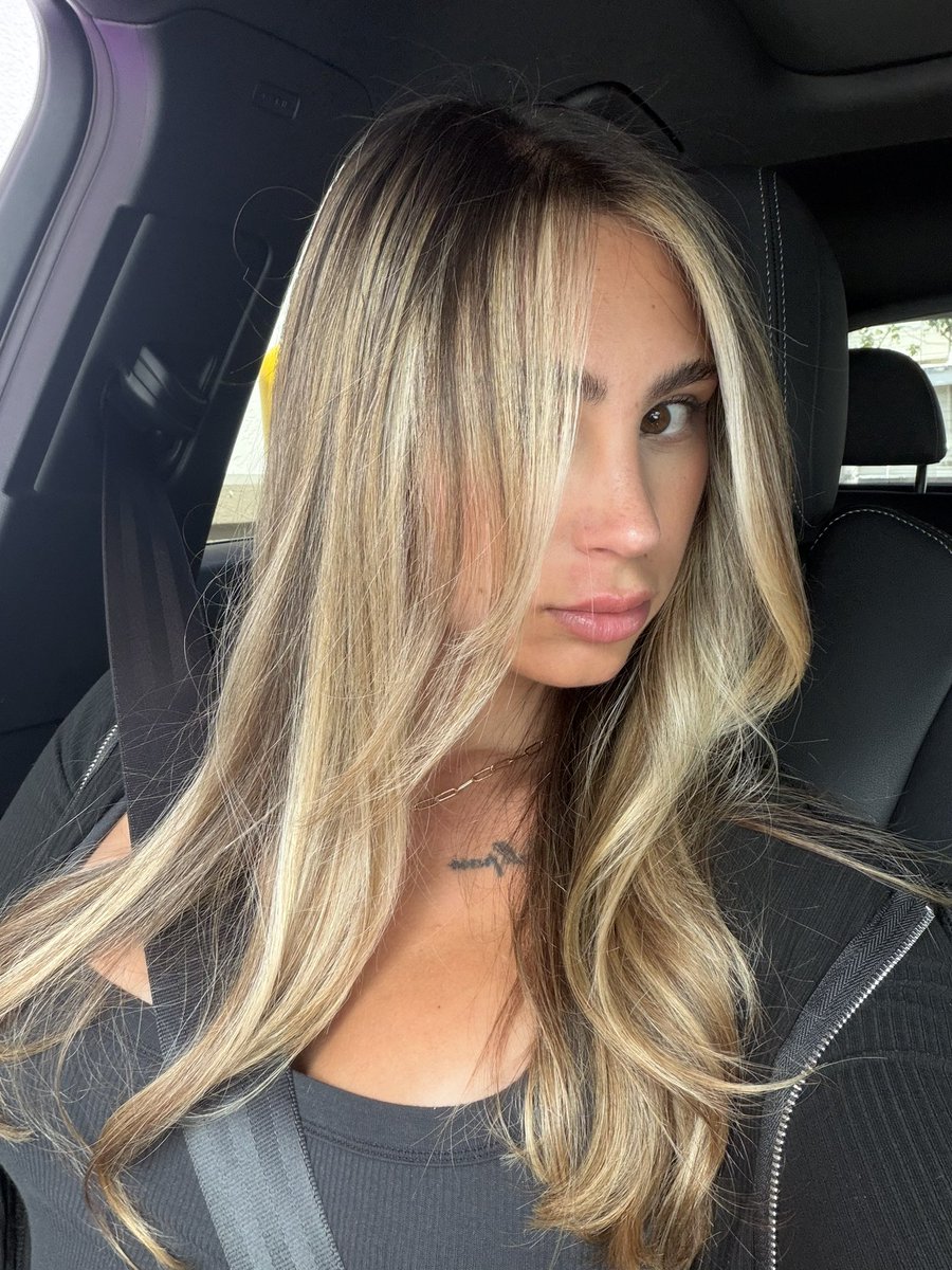 𝓝 𝓲 𝓬 ♛ tweet media