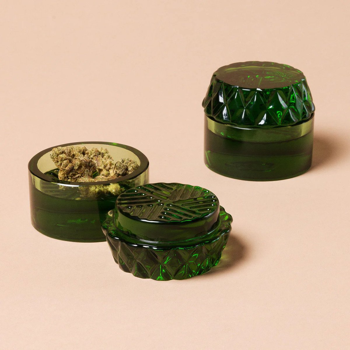 shrek is love, mugler is life❤️‍🔥 tweet media