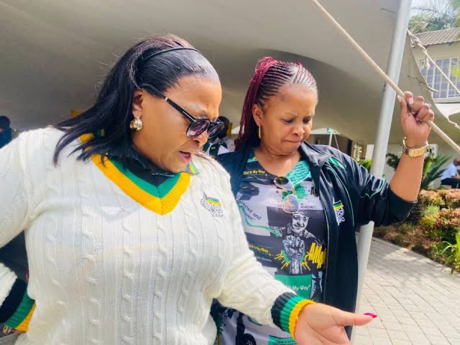 Umzukulwana ka Mandlani tweet media