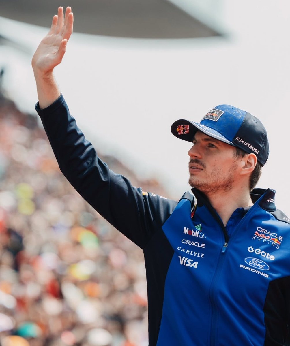 Clasificando tweet media