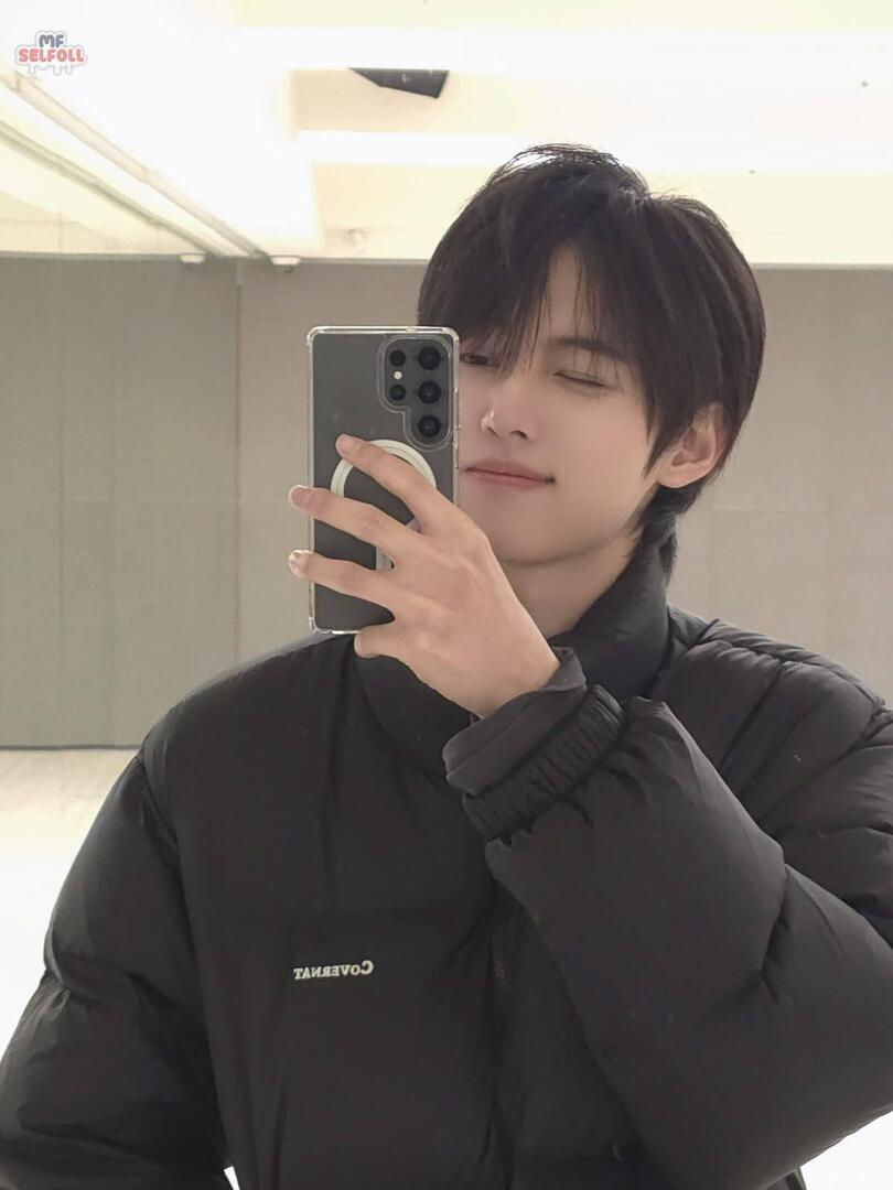 SELFOL ONLY! tweet media