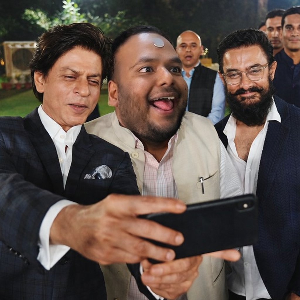 Rofl Gandhi 2.0 🏹 Commentary tweet media