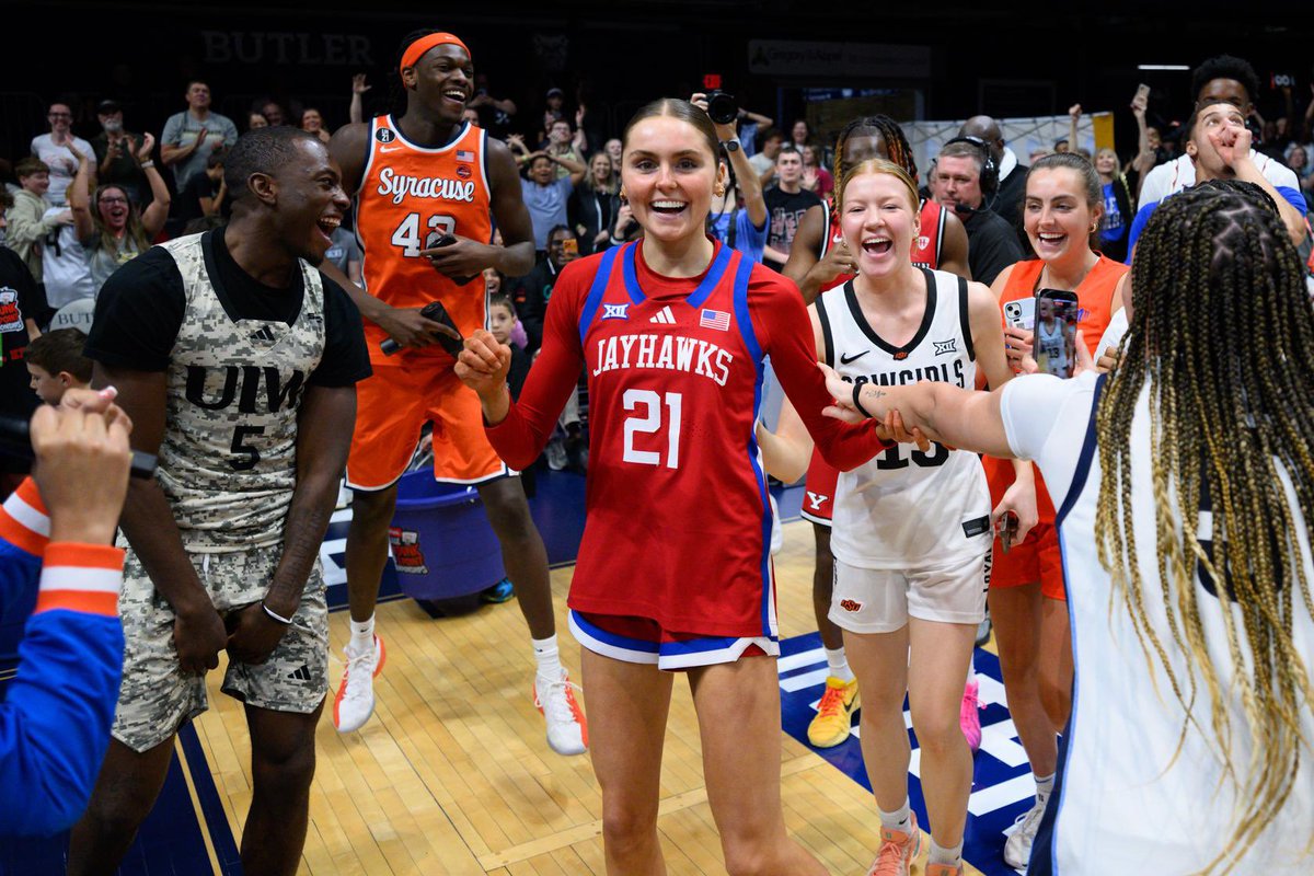 Kansas Women's Basketball tweet media