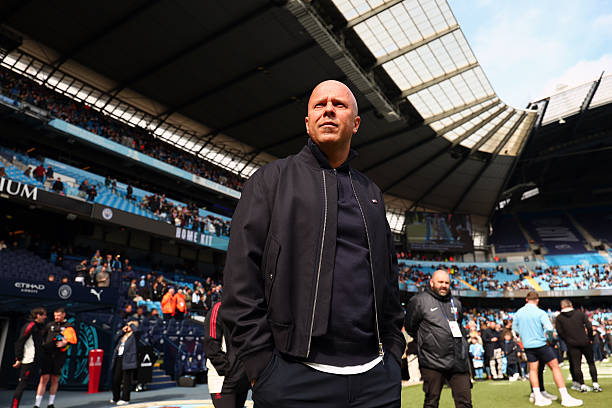 سلوت: "عندما أصبحت النتيجة 4-0، بدأت التفكير في باريس سان جيرمان ولذلك قمت بإستبدال جو غوميز لحمايته من الإصابة."