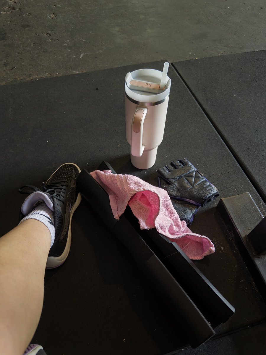 Loore_S2✨ tweet media