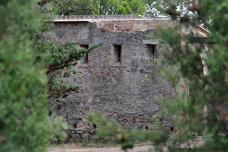 _Gran_Maestre's tweet image. Comanda de Castelló d'Empúries, Alt Empordà ✠

La comanda templera de Castelló d’Empúries va ser clau al nord de Catalunya, gestionant terres i recursos estratègics. Després del 1312, els seus béns passaren als hospitalers. 

#Templers #HistoriaDeCatalunya #Patrimoni #Catalunya