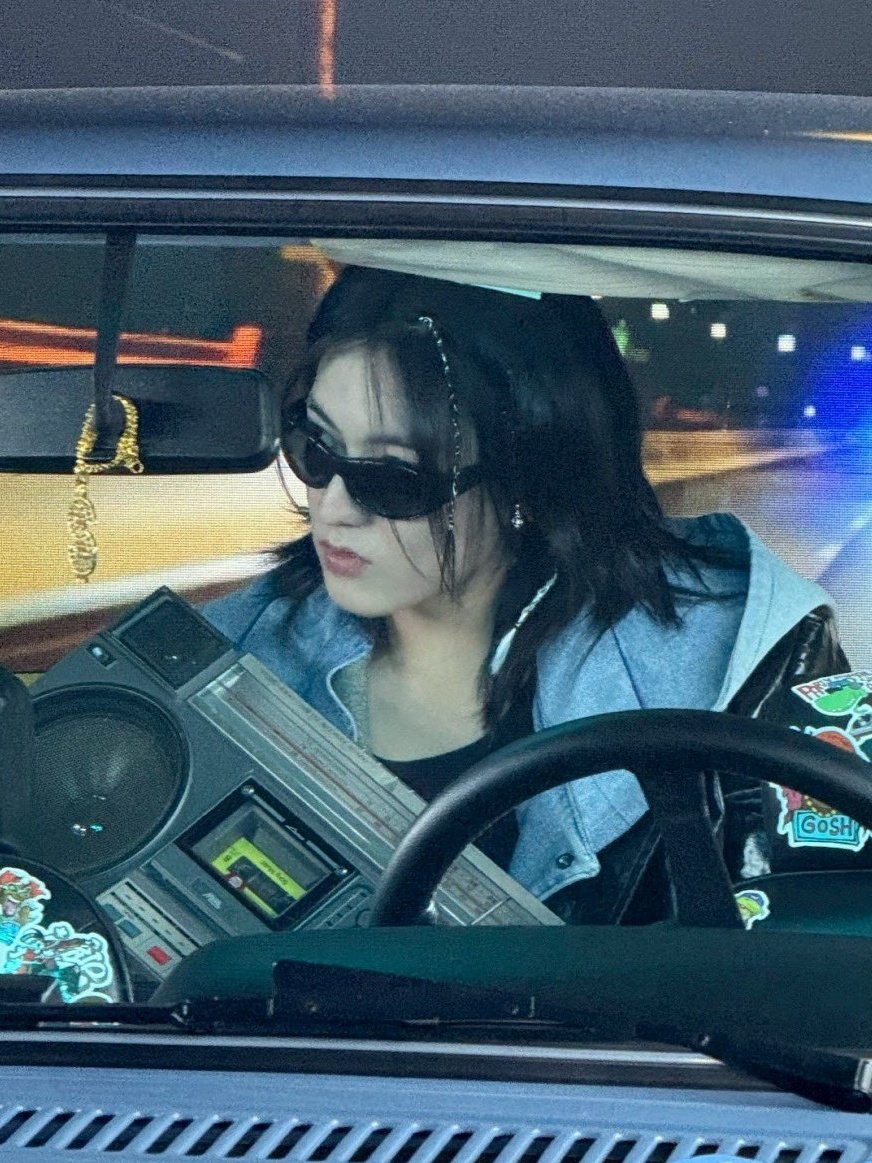 von ــﮩ٨ـ♪ IA tweet media