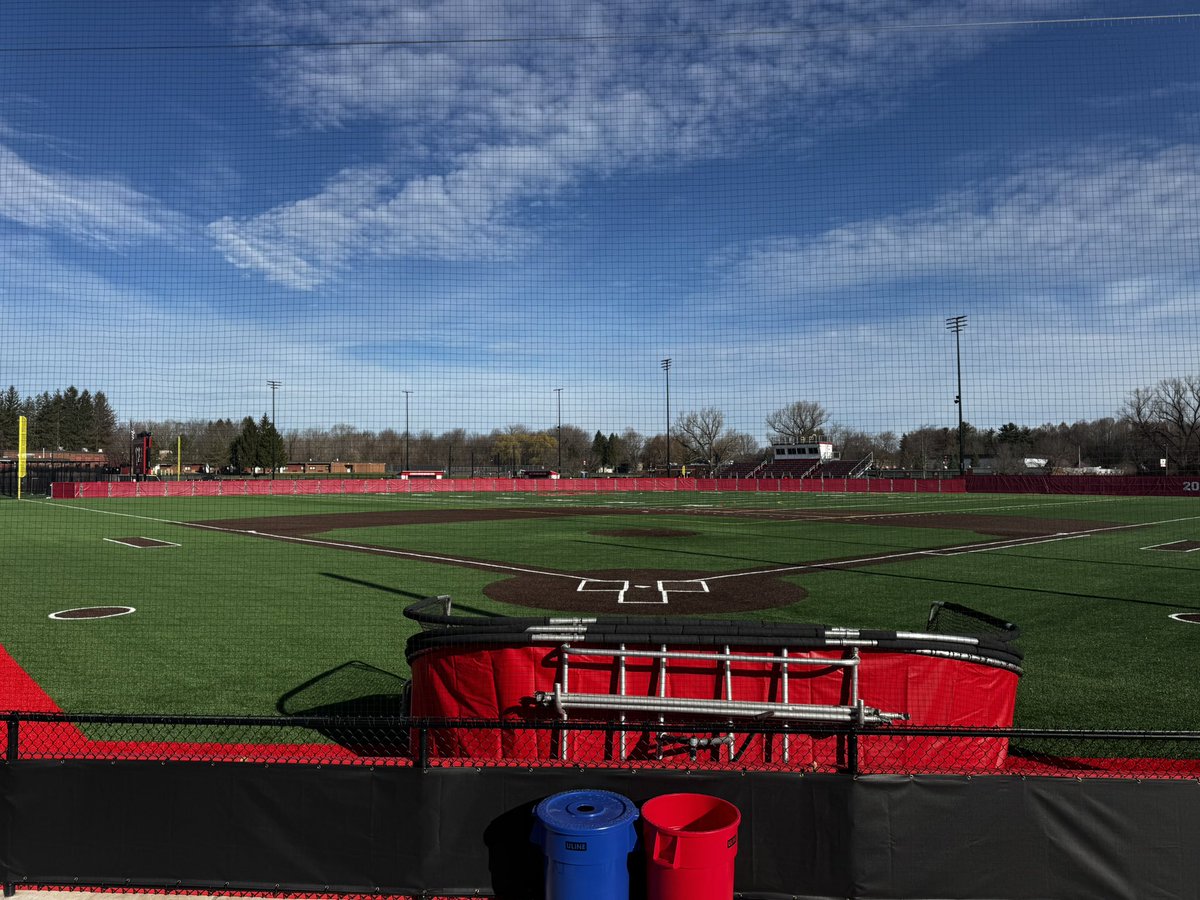 Baldwinsville Bees tweet media