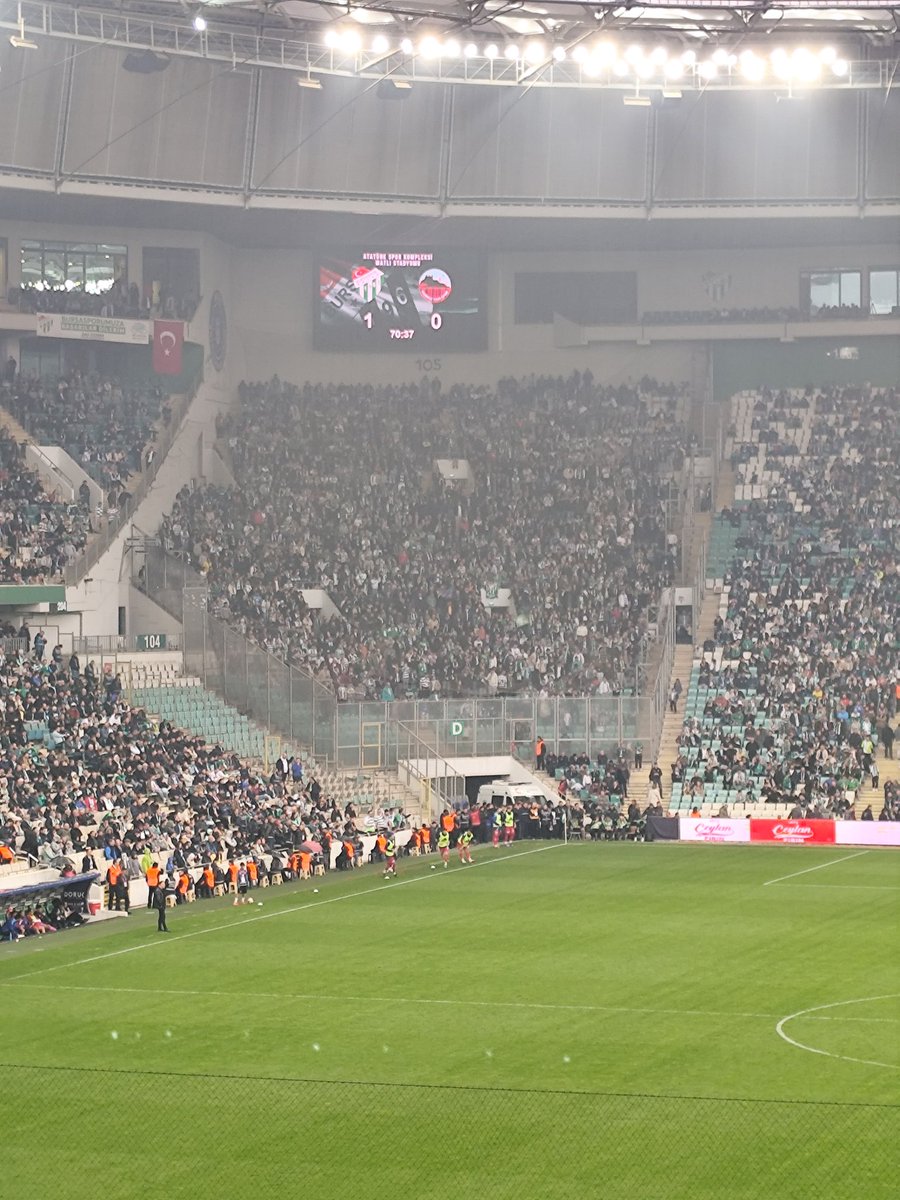 aliyali811!🏴 tweet media