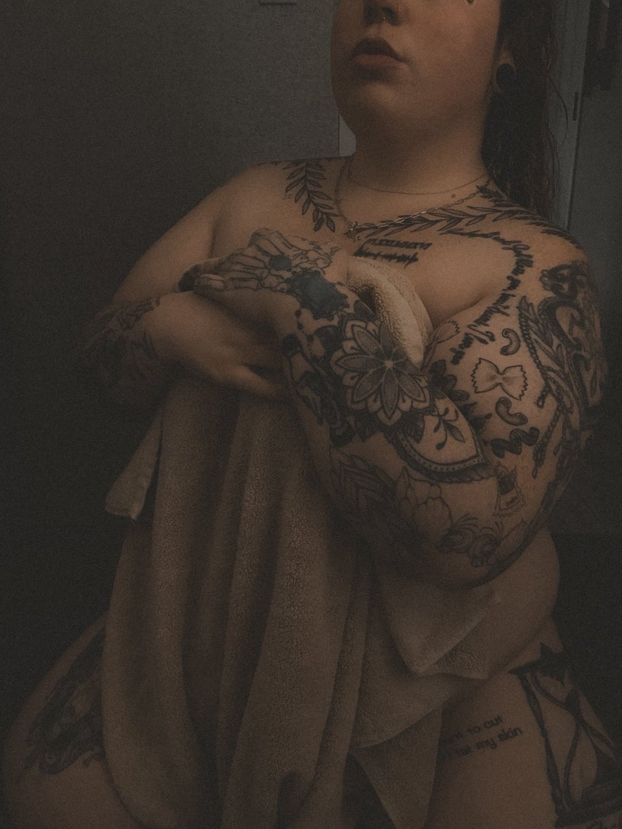 Alexandra 🌶️🖤 tweet media