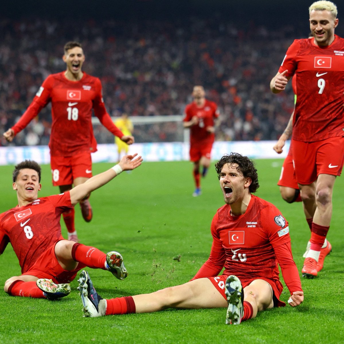 Boşuna Tıklama tweet media