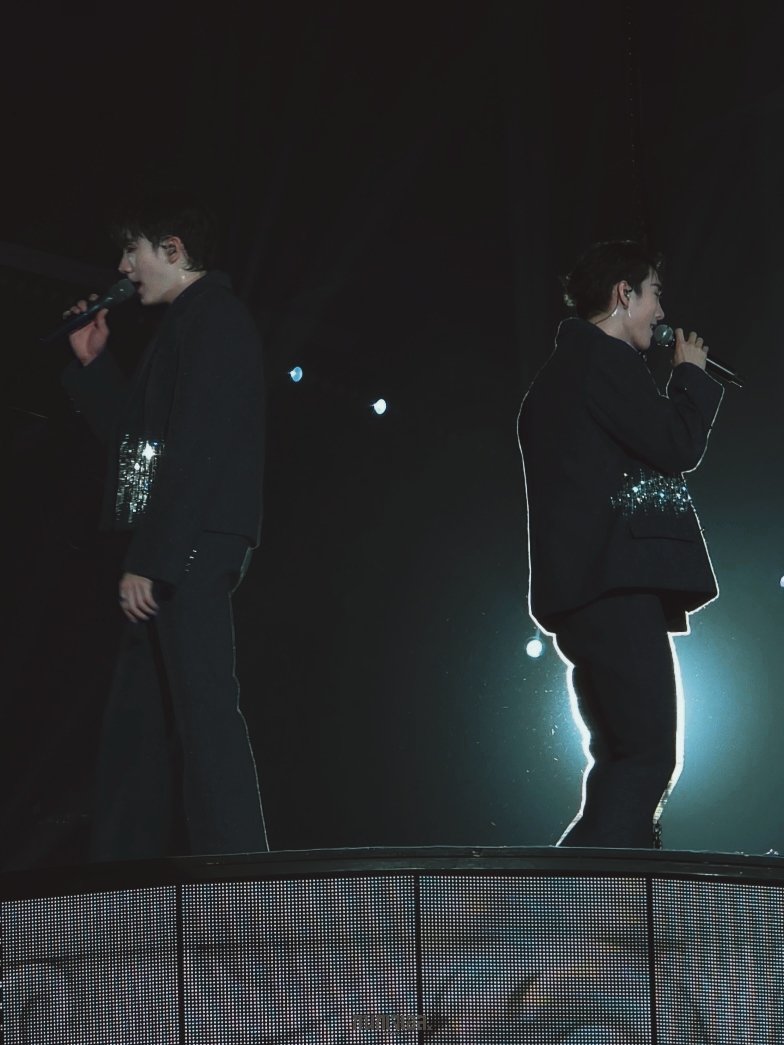 💚 กวางกว่างกว้างกว๊างกว๋าง 🧡 tweet media