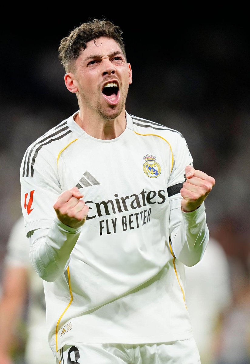 (fan) REAL MADRID FANS 🤍 tweet media