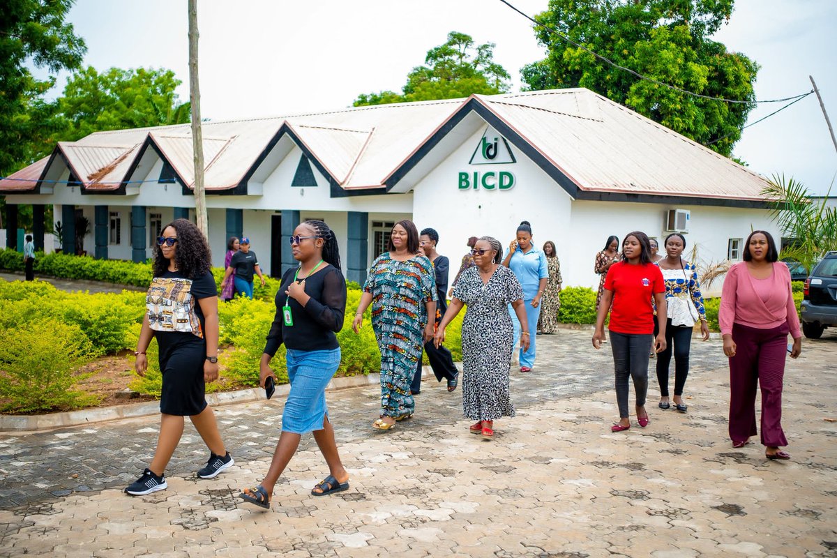 KYankyaa's tweet photo. GIGREE brought together WHRDs in Benue State for a digital safety, data protection and well being training facilitated by Evelyn Ugbe, with ESLF participating. It ended with action plans to strengthen digital safety policies across organizations. https://t.co/fzzSyOD4qe