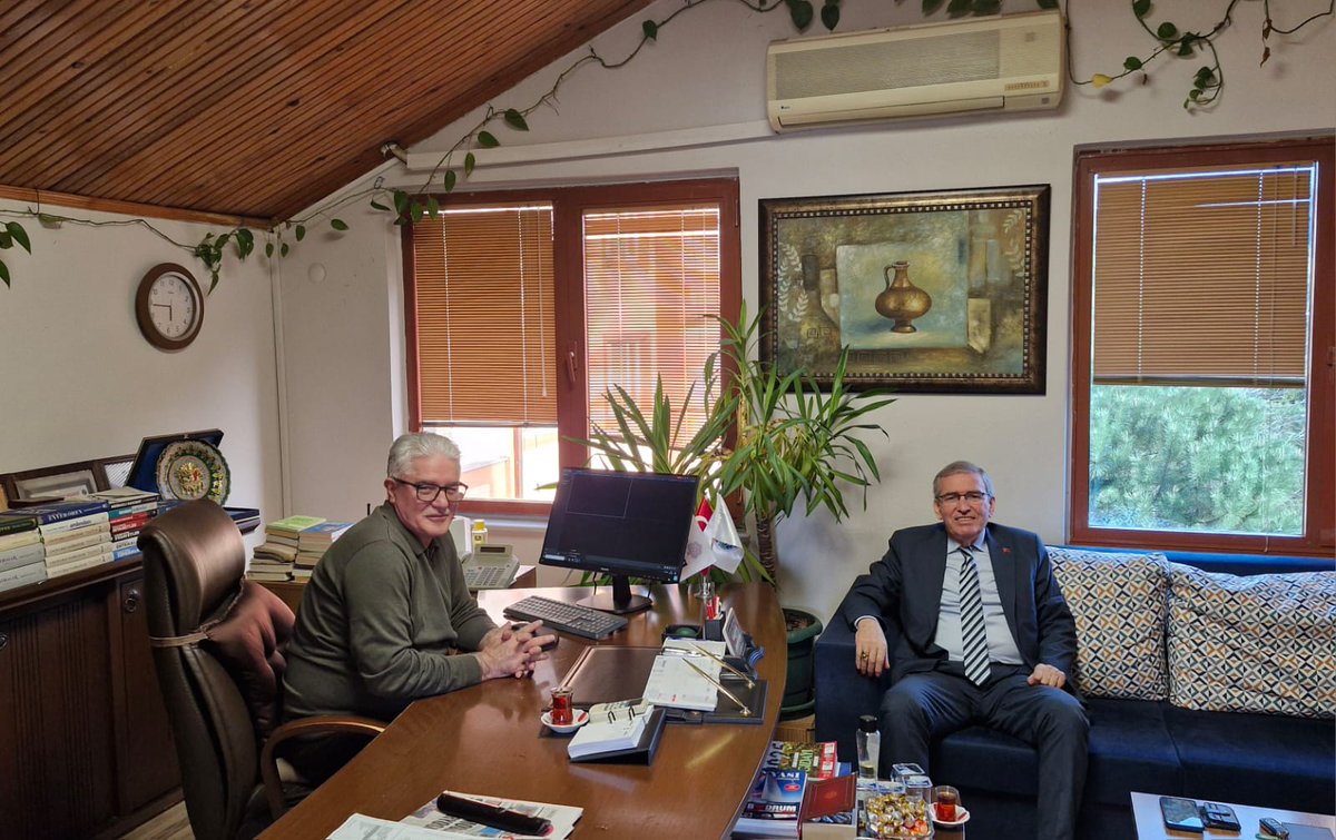 Sakarya ASKF Başkanı, TASKK Yönetim ve İcra Kurul Üyesi, Kıbrıs Gazisi Yaşar Zımba abimizin ziyareti...(2026)
#kuzuluk