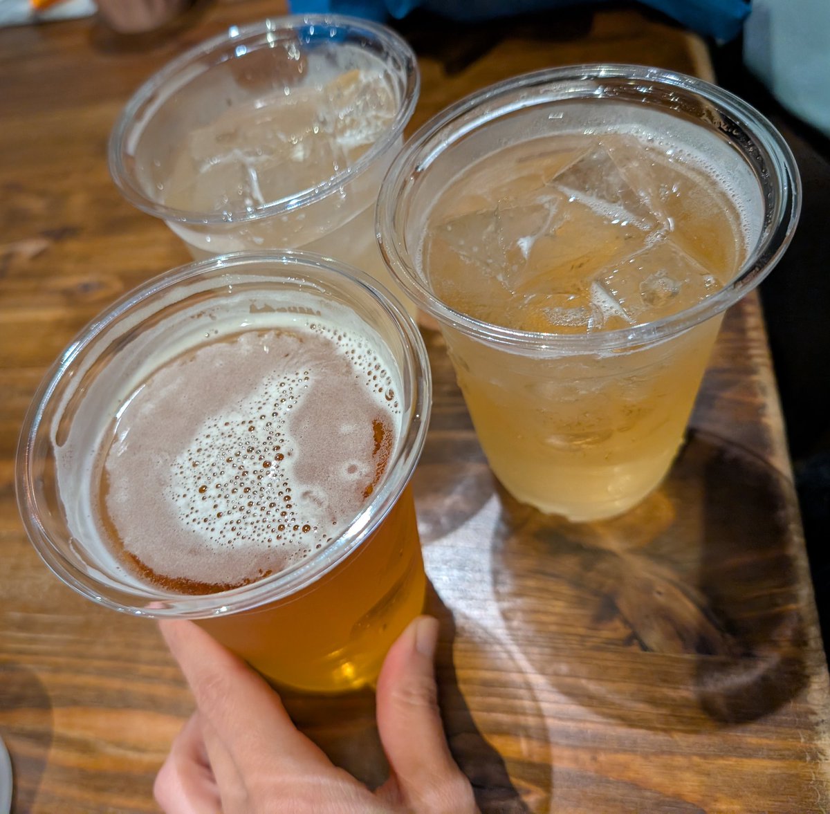 himawari_a_0426's tweet photo. お店の外観もさることながら
雰囲気がもう最高で
どこか懐かしい匂いもして
そんな中での三者三様ライブ🙌
いっぱい笑ったなー😆
それぞれのアコギを更にもっと聴きたい
わくわくが止まらない楽しい
ありがとうな日♡
好きな場所がまたひとつ増えたよ☺️
#春の大三角形な関係
#静岡沼津
#EARTDINER https://t.co/Oefjh75w6l