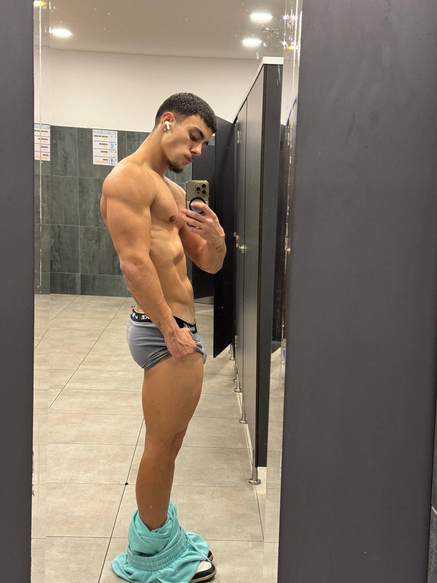 dyamondjohn tweet media