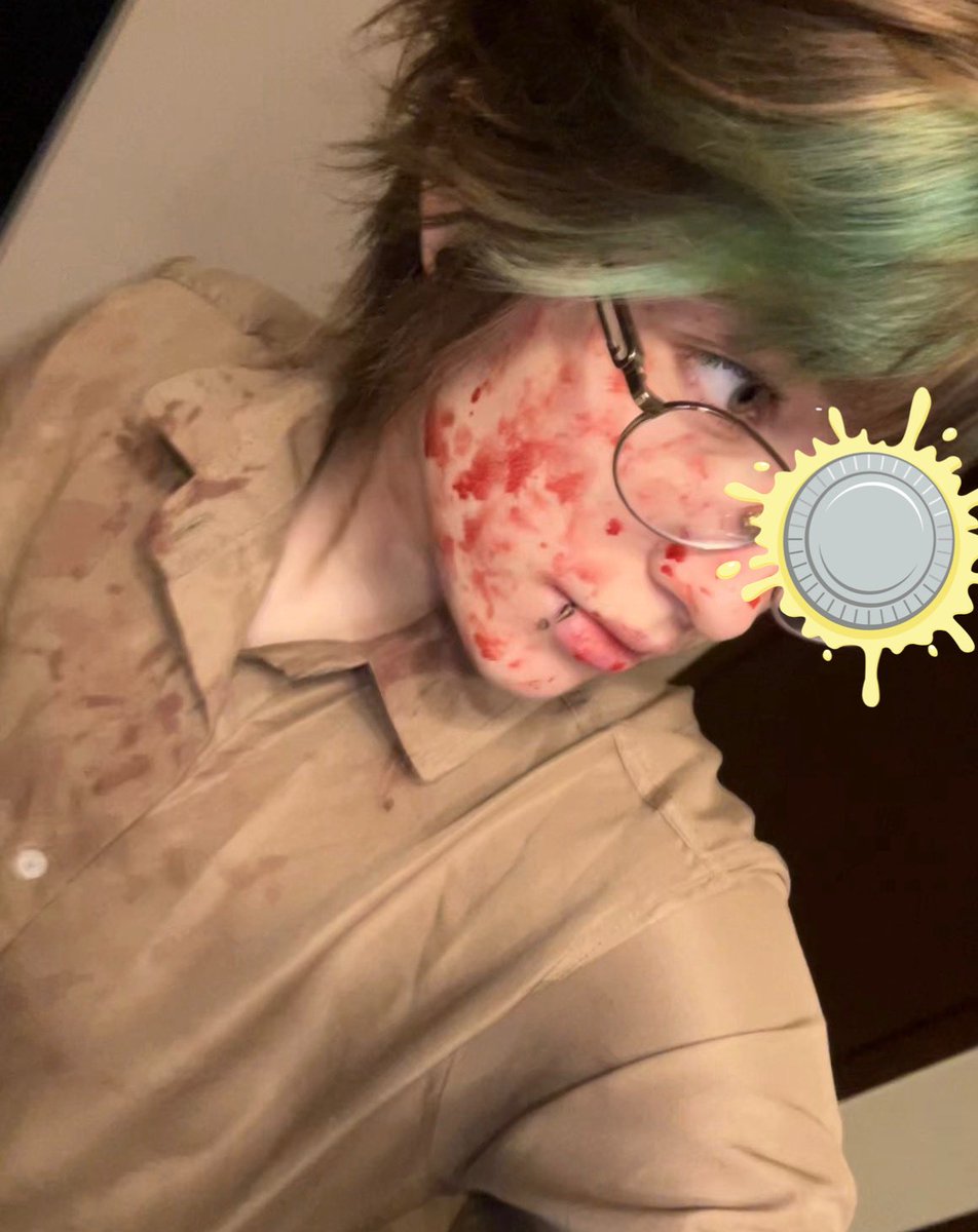 capetologia tweet media